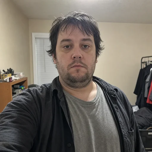 Recommended source photo with face and shoulders filling the frame